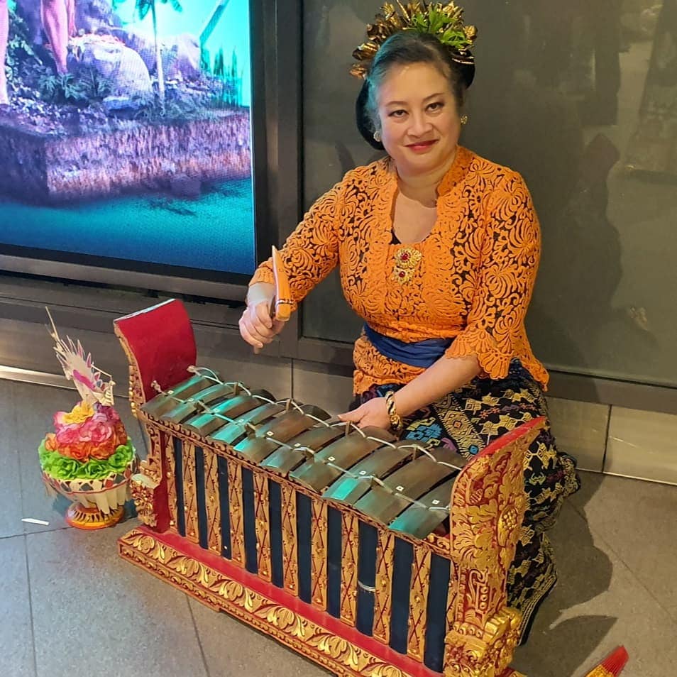  Gamelanorkest boekt u bij wwww.kwekel-evenementen.nl