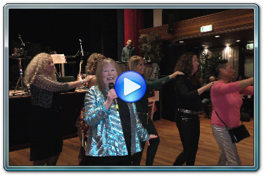 Wieteke van Dort is Tante Lien te boeken bij www.kwekel-evenementen.nl