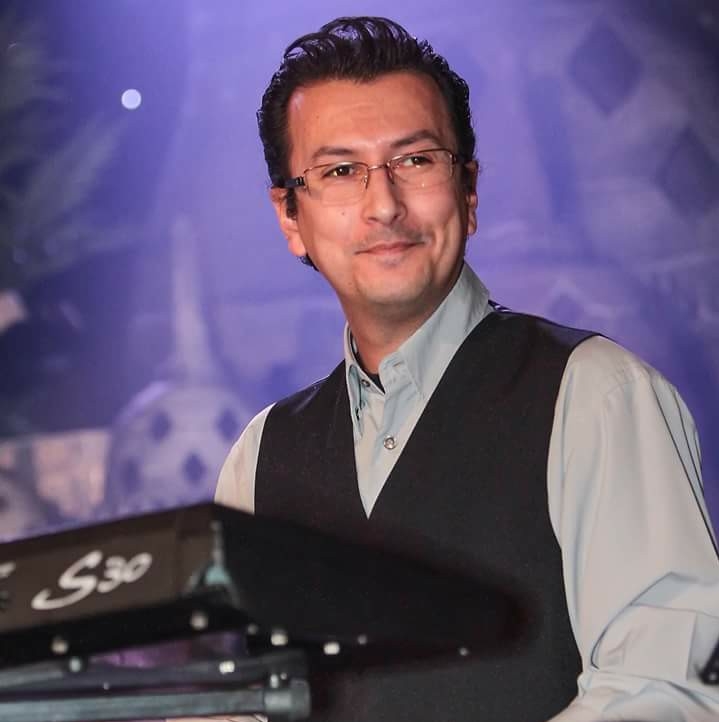 Roso Music; https://indische.artiesten.club/